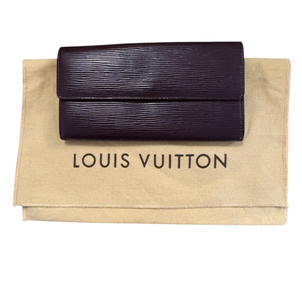 Louis Vuitton Epi Sarah Wallet — Brownish-Dark Purple — w/ Dustbag
